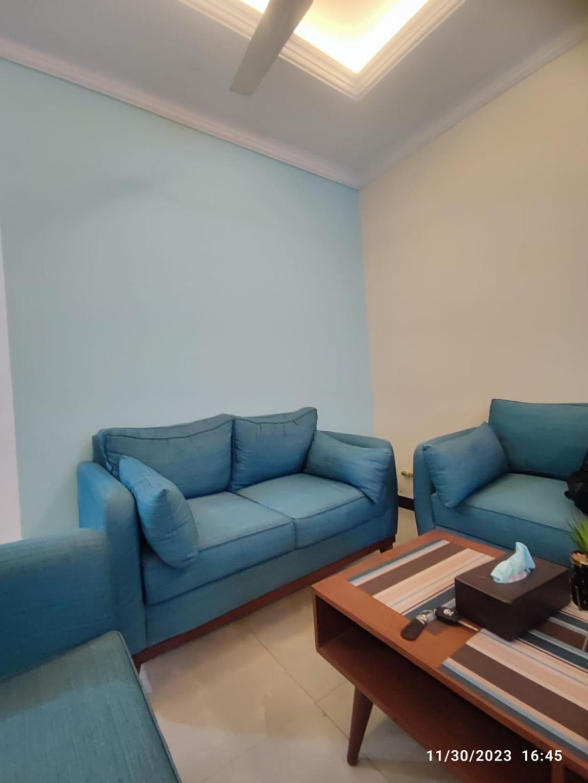 Holidazzle Lodge Исламабад Екстериор снимка